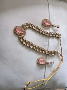 Elegant Pink Stone Jewellery Set