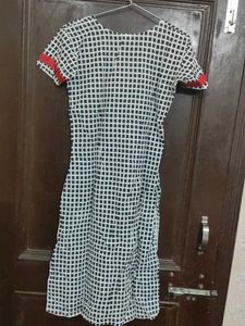 Stylish Black &amp; White Kurta