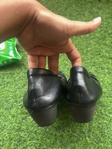 Black Leather Comfort Heels