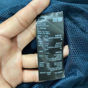 Uniqlo Modern Navy Utility Mountain Parka