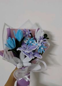 Lavender Pipe Cleaner Flower Bouquet