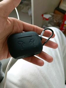 AirPods Pro 2 &amp; Airbuds Case
