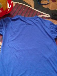 2 tshirt Cool Blue Graphic T-Shirt