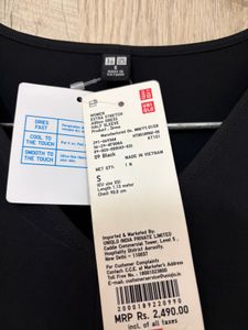Classic Black V-Neck Short Sleeve Dress