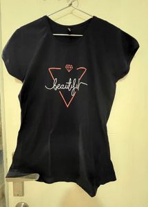 Women Night Suit In Medium Size