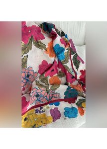 Brand New Zara Floral Scarf You Cannot Mis