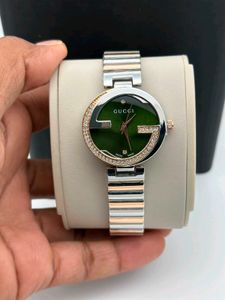 GUCCI PREMIUM QUALITY LADIES WATCH AT SALE