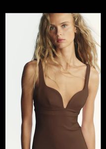 Zara short elastic dress with bow