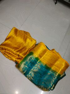 Soft Pattu Saree With Unstitched Blouse Piece