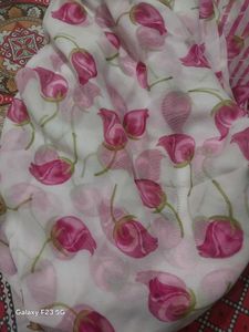 Beautiful Floral Print saari