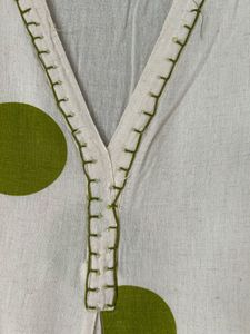 Off White Kurta set with Green Polka Dots