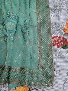 Beautiful Border with heavy design Saree i