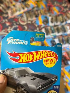 Hot Wheels Ice Charger