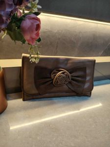 Elegant Brown Bow Clutch Bag