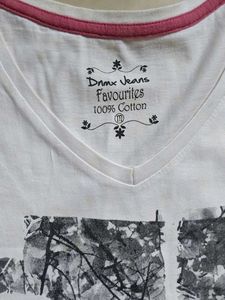 Bundle of 2 Women's T-Shirts