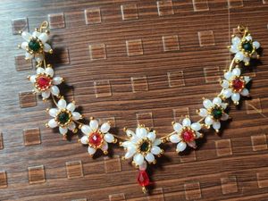 Floral Design Necklace
