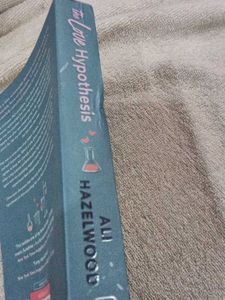 The Love Hypothesis by Ali Hazelwood