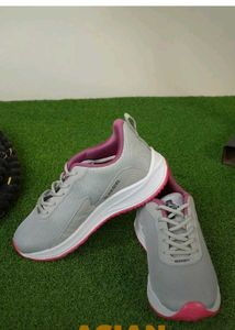Stylish Gray &amp; Pink Running Shoes