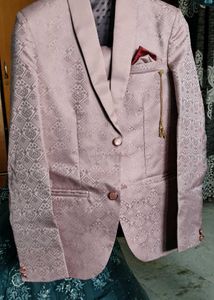 Stylish Pink 5 Peice Suit For Man