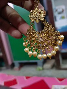 Elegant Gold-toned Jewelry Set