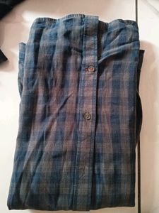 Men's Plaid Button-Down Shirt(like new)