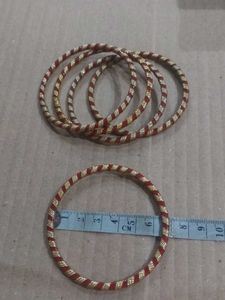 Red and Gold Spiral Bangles Set of 4 +1