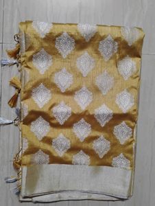 Elegant Brocade Saree