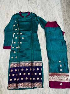 Elegant Teal Kurta Set with Brocade Trim
