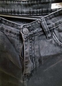 Women's Black Wide-Leg Jeans