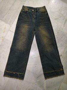 Trendy Distressed Wide Leg Jeans