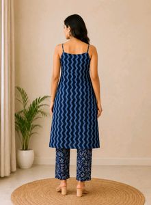 blue white kurta set