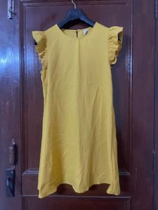 Chic Yellow Ruffle Sleeve Mini Dress