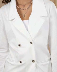 Elegant White Blazer