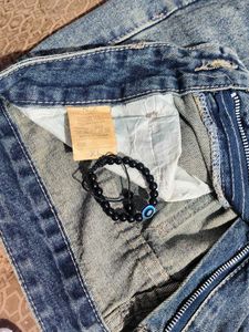 Retro-Style Oversized Wide-Leg Jeans
