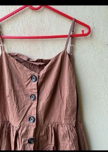 Price drop ⬇️Brand New 😍Button down sundress 🤎