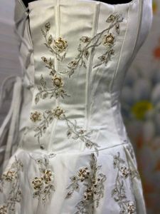 Elegant White Wedding Gown