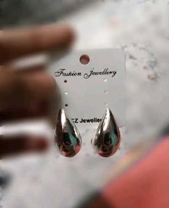 pack of 2 Teardrop Earrings