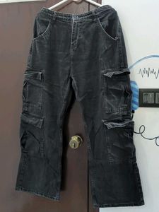 Black Cargo Pants