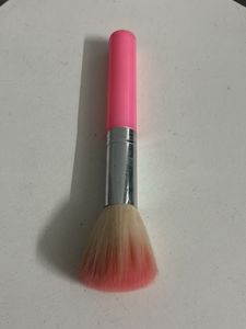 Set of 3 Makeup Brushes