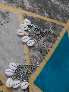 Boho Cowrie Shell Dangle Earrings