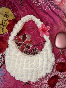 🤍🦢Fluffy White Handbag🦢🤍