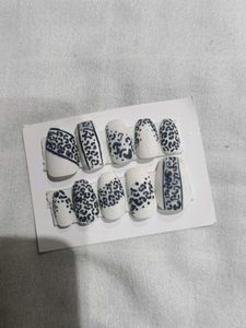 Leopard Print Press-On Nails