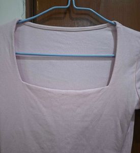 pink basic crop top