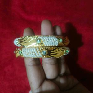 Elegant Gold-Plated Bangle Set