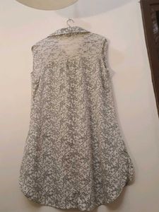 Flowy Floral Tunic Top