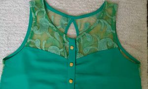 Stylish Teal Lace Detail Tie-Front Top