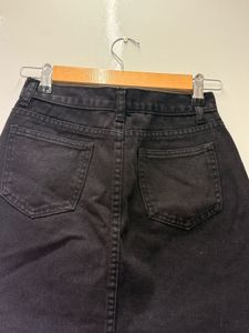 ❗️Black Denim Mini Skirt❗️
