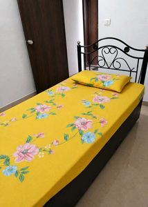 Cotton Yellow Fitted Bedsheet Set