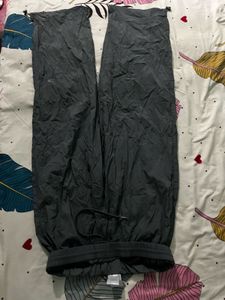 men’s parachute track pants