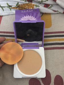 NAIRAH Sugar Rush Compact